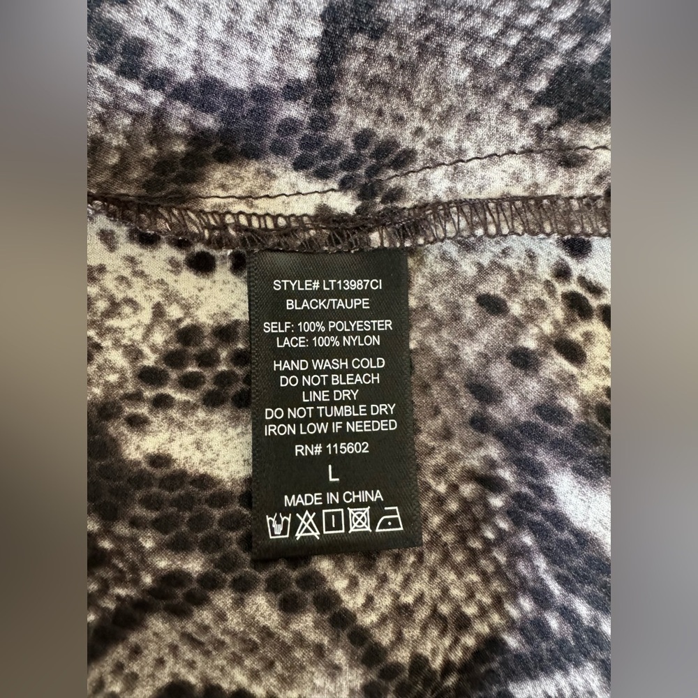 Snake Print Lace Cami Top NWOT - Picture 7 of 8